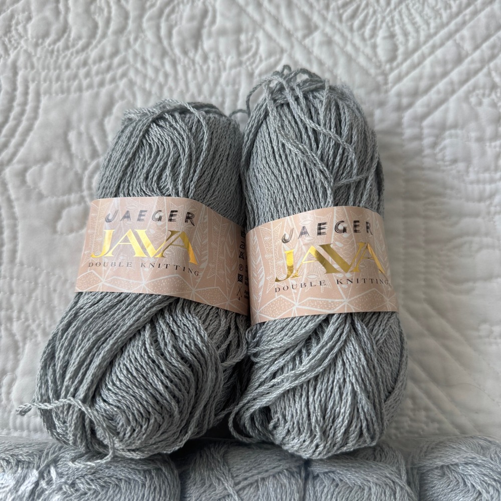 Jaeger Java Double Knitting Yarn Silver Shade 376 Lot 01 Silk Blend 12 Balls - Picture 4 of 6